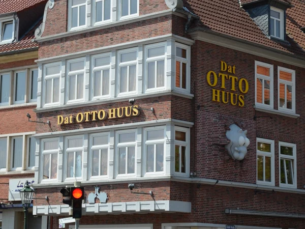 Bild 0: Dat Otto Huus